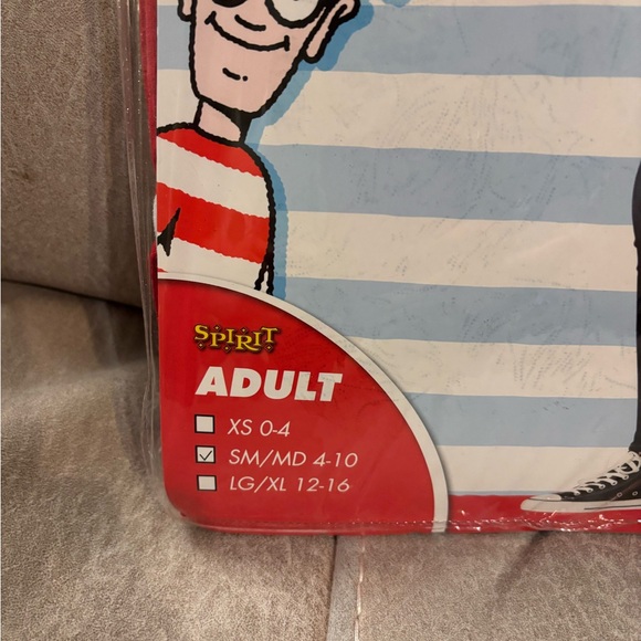 “Where’s Waldo? Wenda Costume with Accessories - NWT - Picture 4 of 8